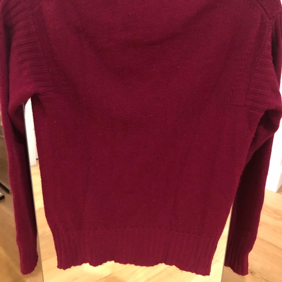 Burberry cashmere sweater size s - Picture 4 of 5